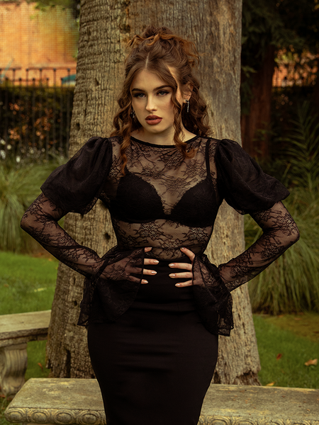 ●PINK PINEAPPLE● JULIETTE LACE TOPBLACK m1037_1352072 Juliet Lace Top in Black – La Femme En Noir