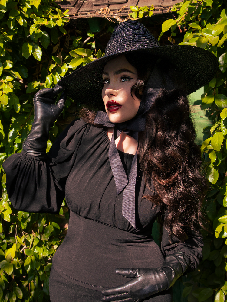 Salem Top in Black