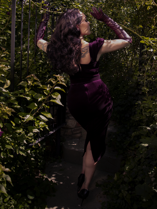 Baudelaire Wiggle Dress in Plum