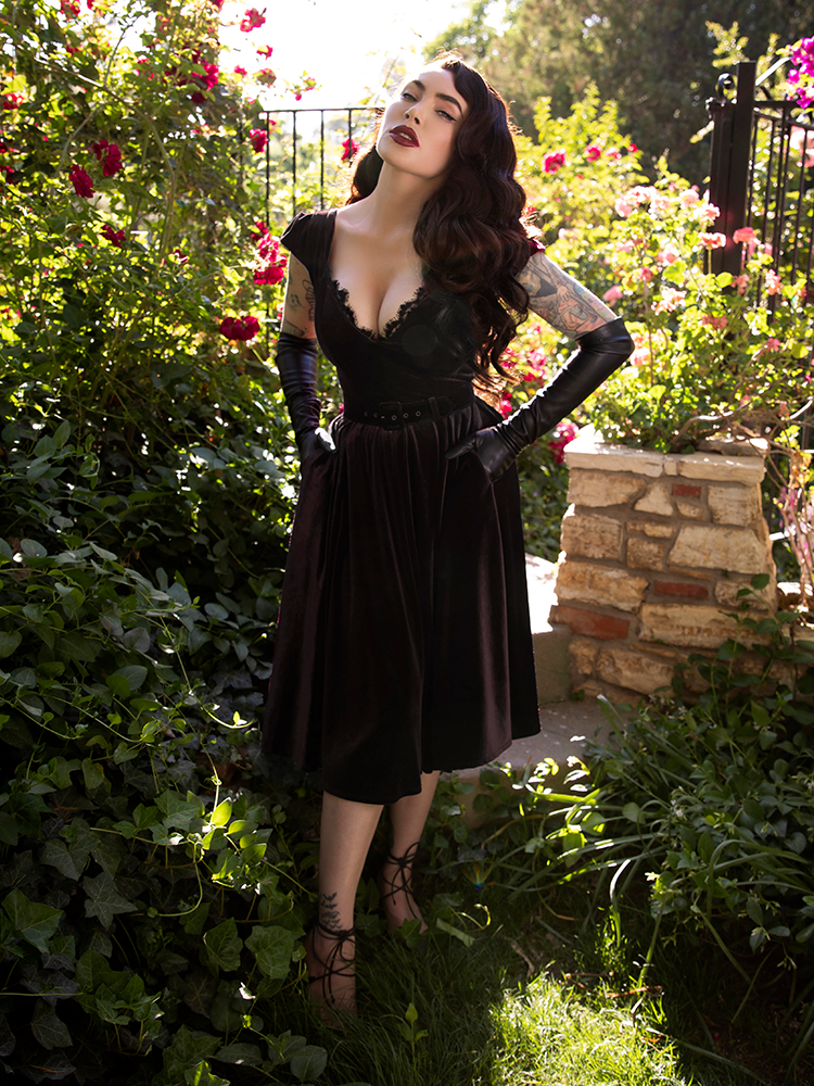 PRE-ORDER - Baudelaire Swing Dress in Black
