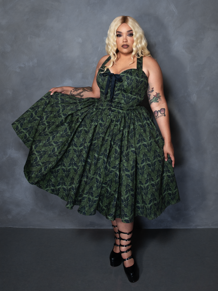 PRE-ORDER - CRIMSON PEAK Ambrosia Dress in Moth Print