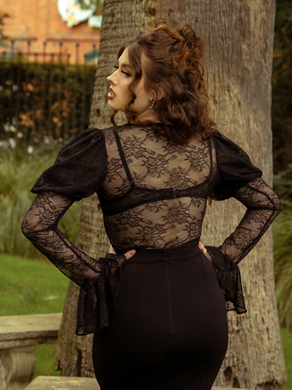 Draped in timeless lace, the Juliet Lace Top in Black offers a touch of ethereal charm, perfect for layered gothic ensembles.