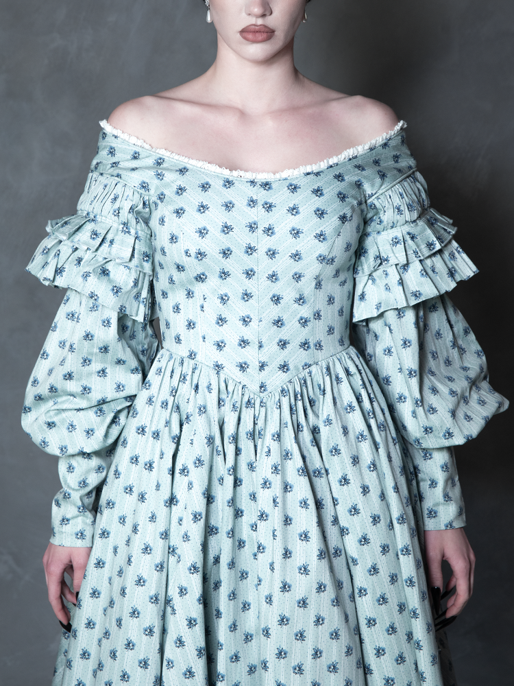 A female model captures a breathtakingly macabre mood, showcasing how to elevate alternative style clothing into a grand statement of sophisticated dark elegance.