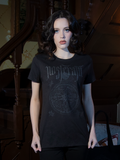 Made for midnight musings, the NOSFERATU Occult T-shirt in Black features an intricate white sigil, offering a perfect blend of gothic art and fashion.