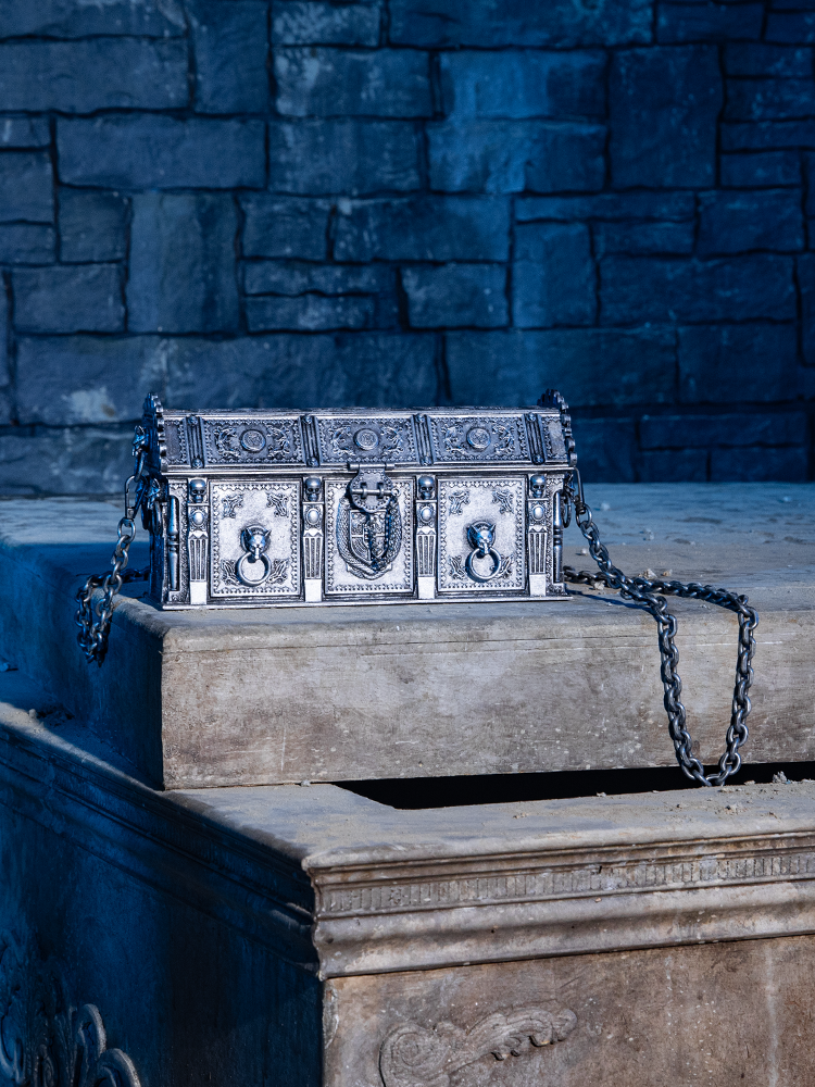 PRE-ORDER - ORDER SEPARATELY -NOSFERATU Sarcophagus Bag
