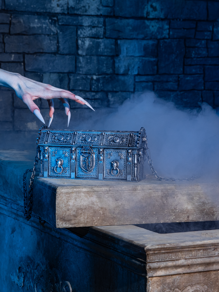 PRE-ORDER - ORDER SEPARATELY -NOSFERATU Sarcophagus Bag