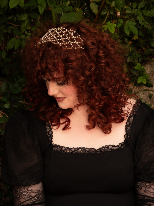 Wide Pearl Headband Wire in Gold