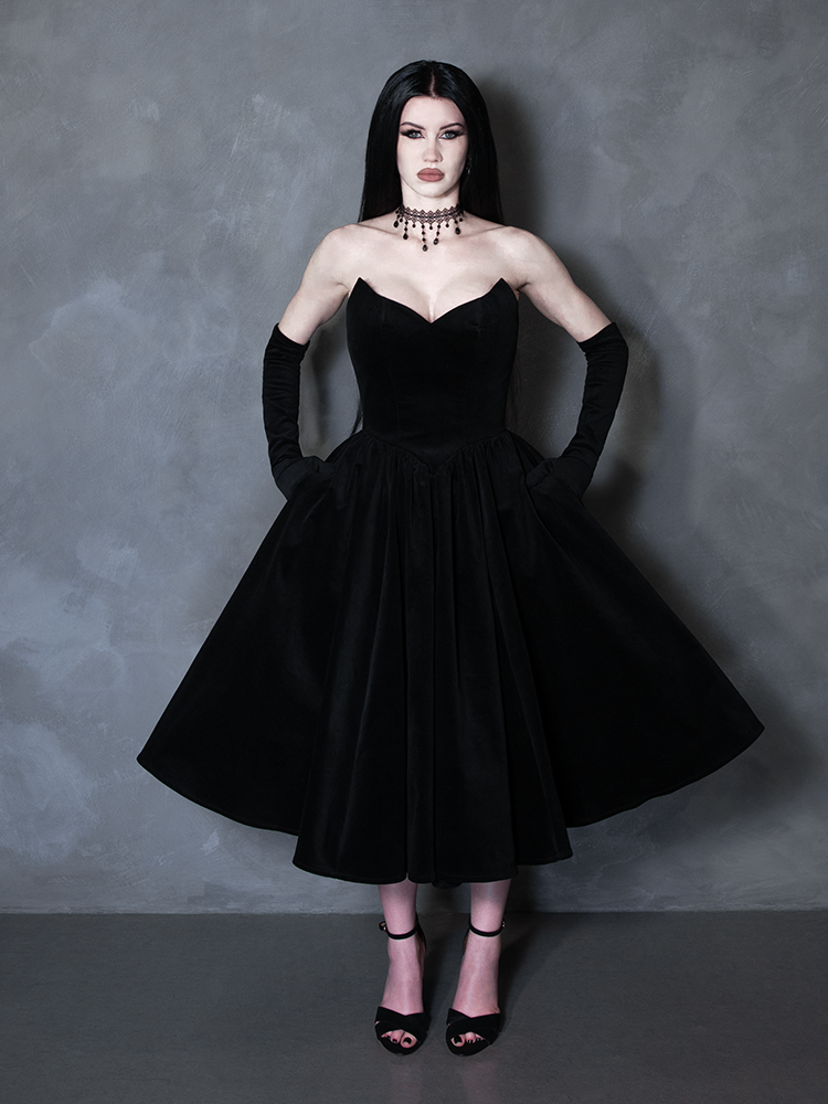 PRE-ORDER - Serpentine Swing Dress in Black with Matching Gloves