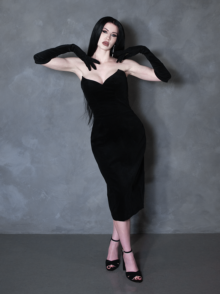 PRE-ORDER - Serpentine Wiggle Dress in Black with Matching Gloves