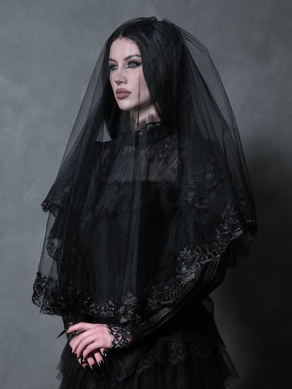 Ornate Victorian Lady Mourning Veil