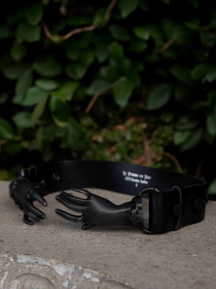 A blend of dark academia and Victorian Goth, this black belt is a testament to timeless dark elegance.