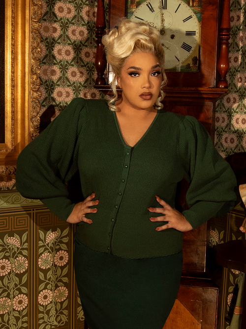 Victorian Knit Cardigan in Hunter Green