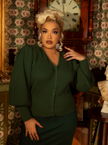 Victorian Knit Cardigan in Hunter Green