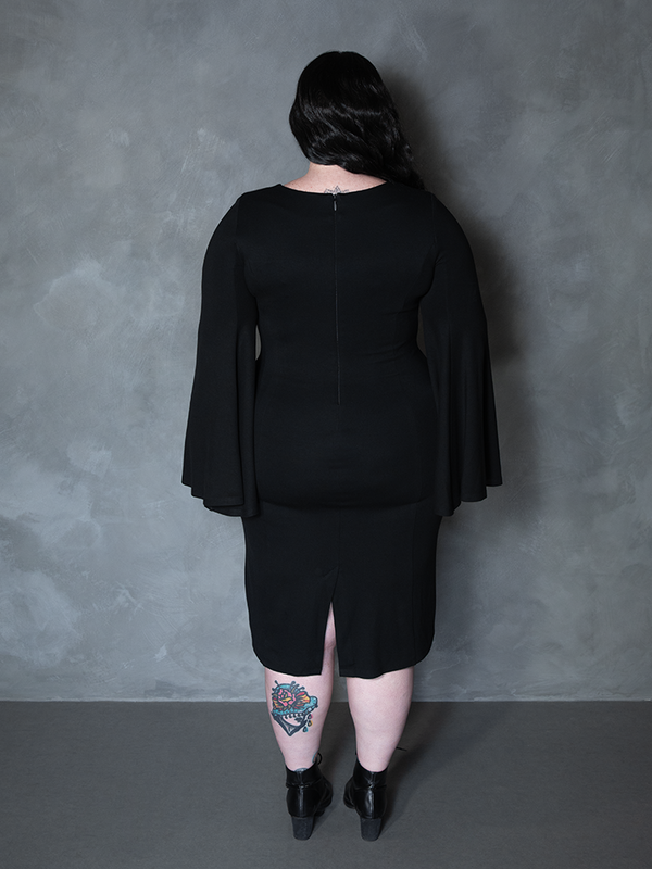 Witching Hour Wiggle Dress in Black