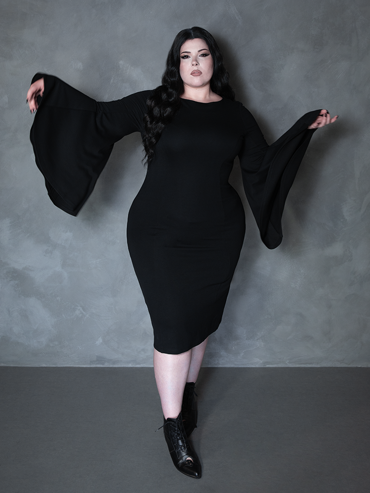 Witching Hour Wiggle Dress in Black