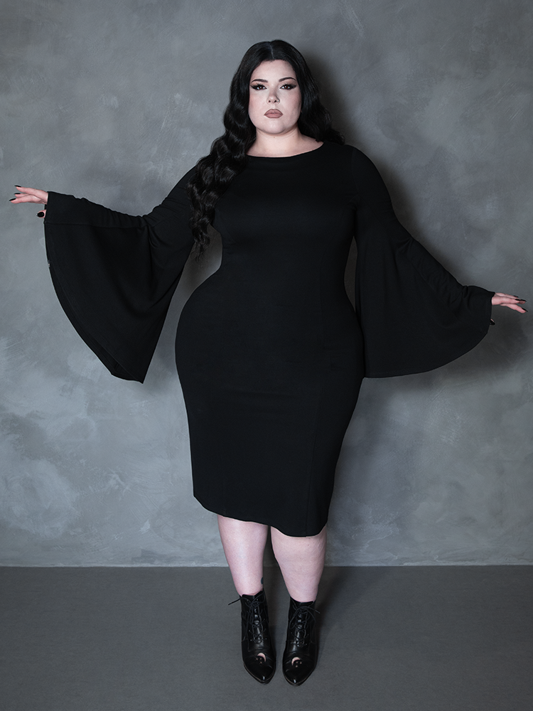 Witching Hour Wiggle Dress in Black