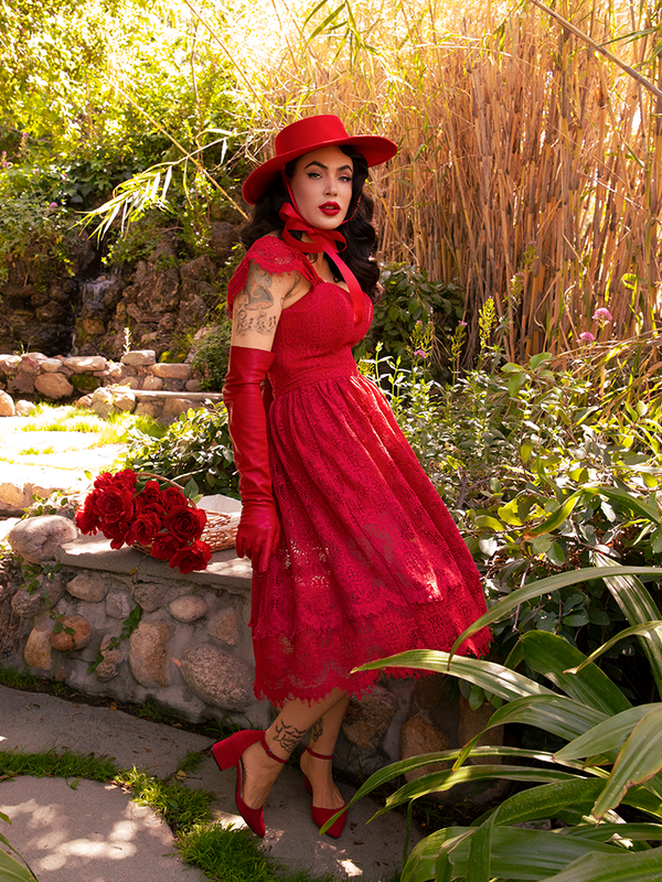 Micheline Pitt swaying in the Southern Gothic Skirt in Crimson.