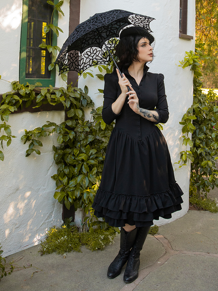 Victorian Dress in Black S Victorian Dress in Black S